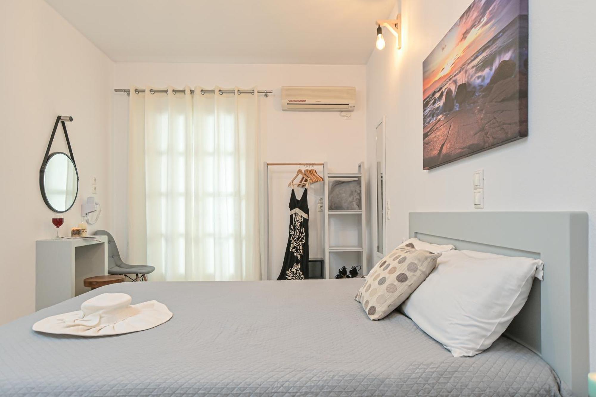 Pension Irene 2 Naxos City ภายนอก รูปภาพ