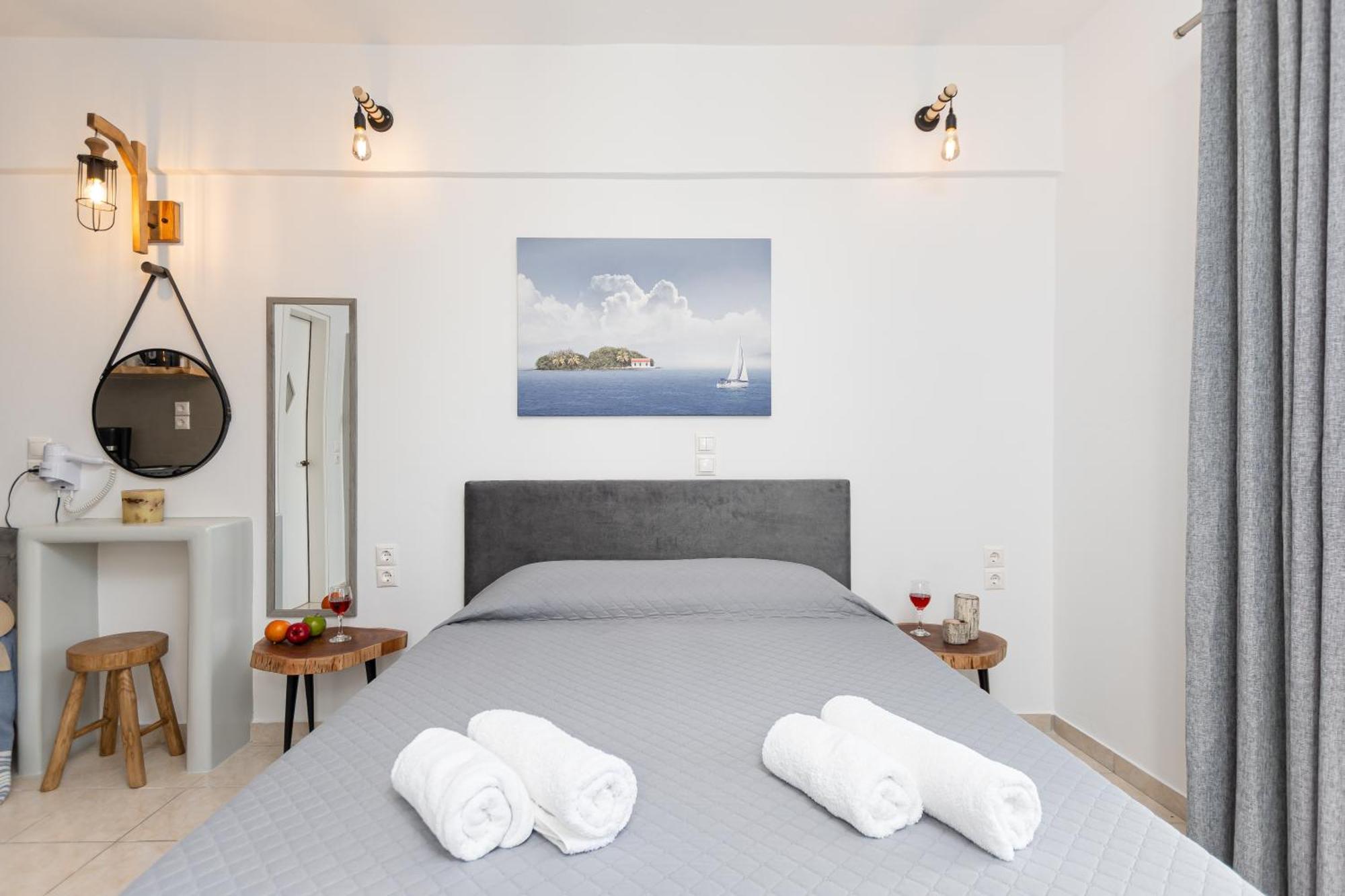 Pension Irene 2 Naxos City ภายนอก รูปภาพ