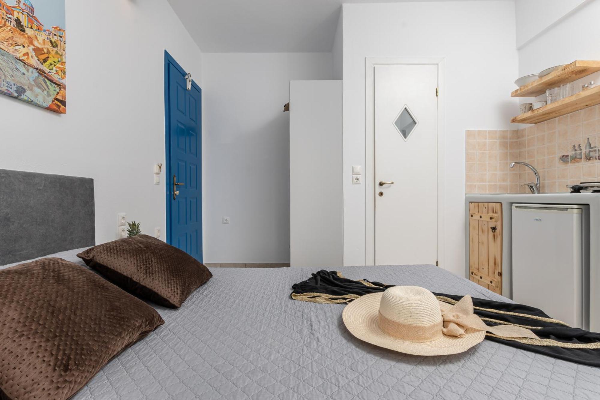Pension Irene 2 Naxos City ภายนอก รูปภาพ