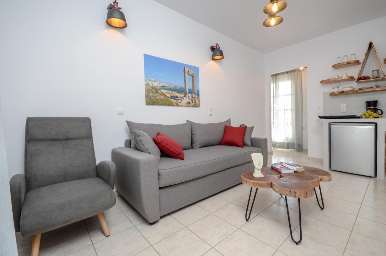 Pension Irene 2 Naxos City ภายนอก รูปภาพ