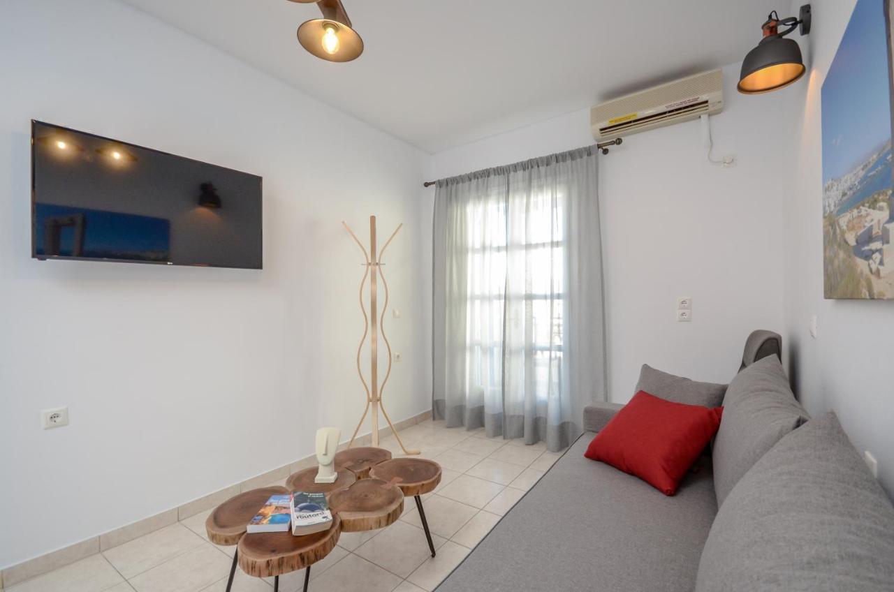 Pension Irene 2 Naxos City ภายนอก รูปภาพ